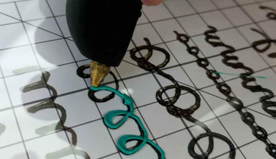 Learn to Write Help - 3D Pen Template (Image Source: the3doodler.com)