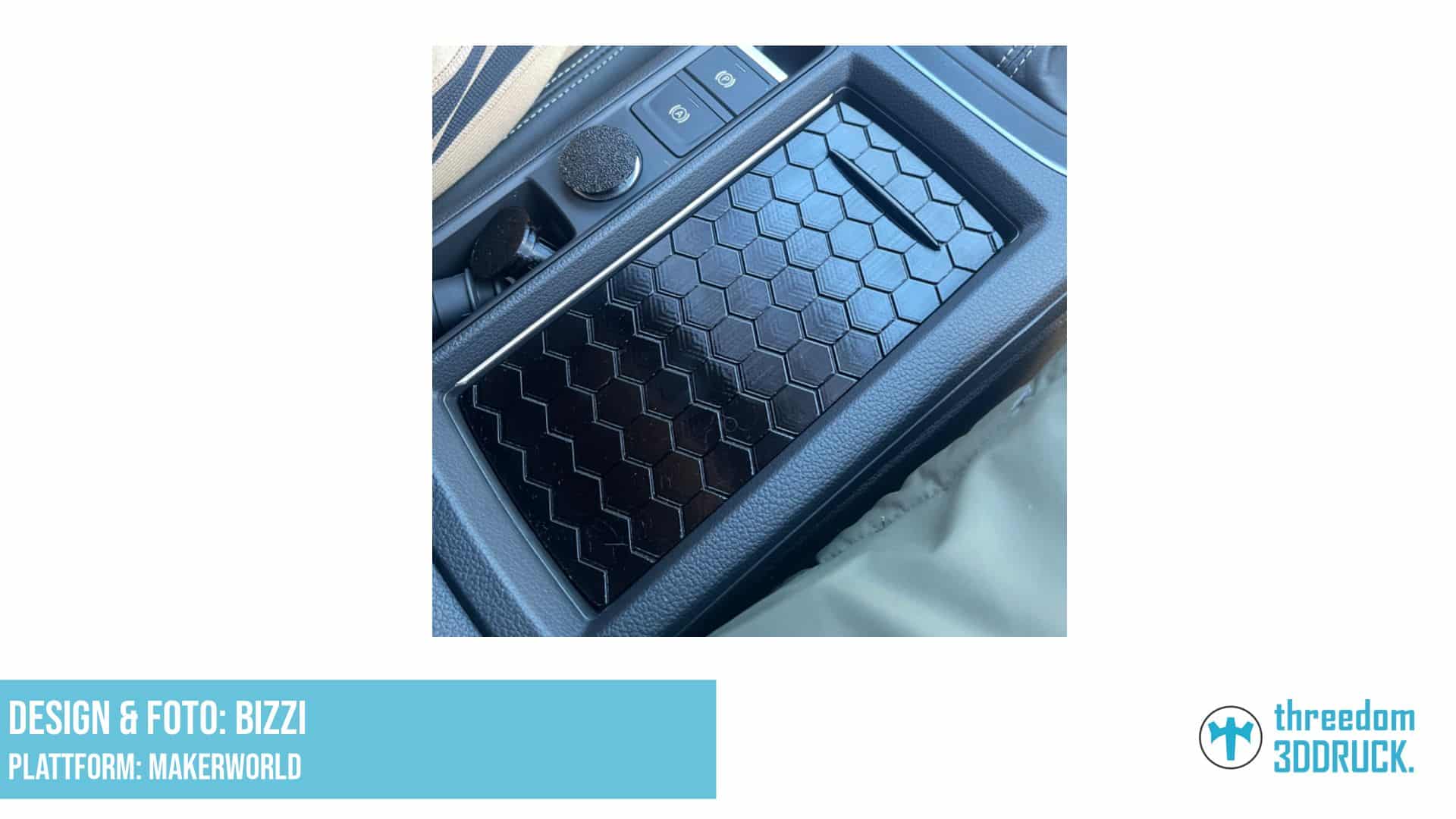 Audi Q3 Getränkehalter-Abdeckung