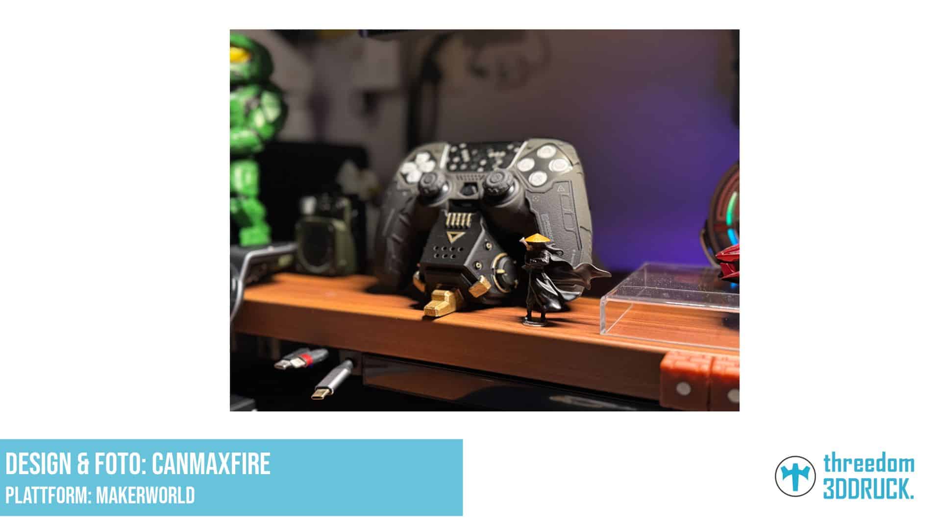 Cyberpunk Mecha PS5 Controller-Ständer mit Staufach