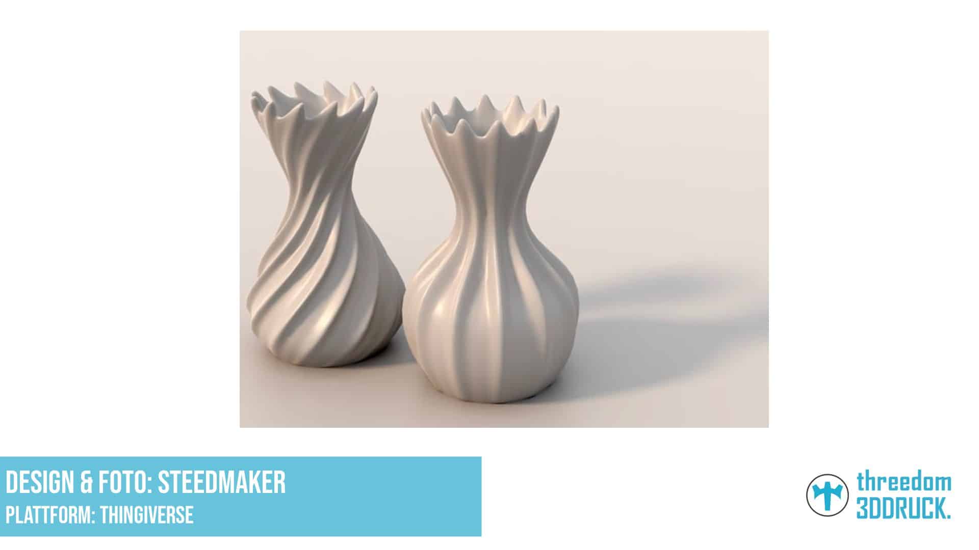 Gerippte oder spiralförmige Künstler-Vase