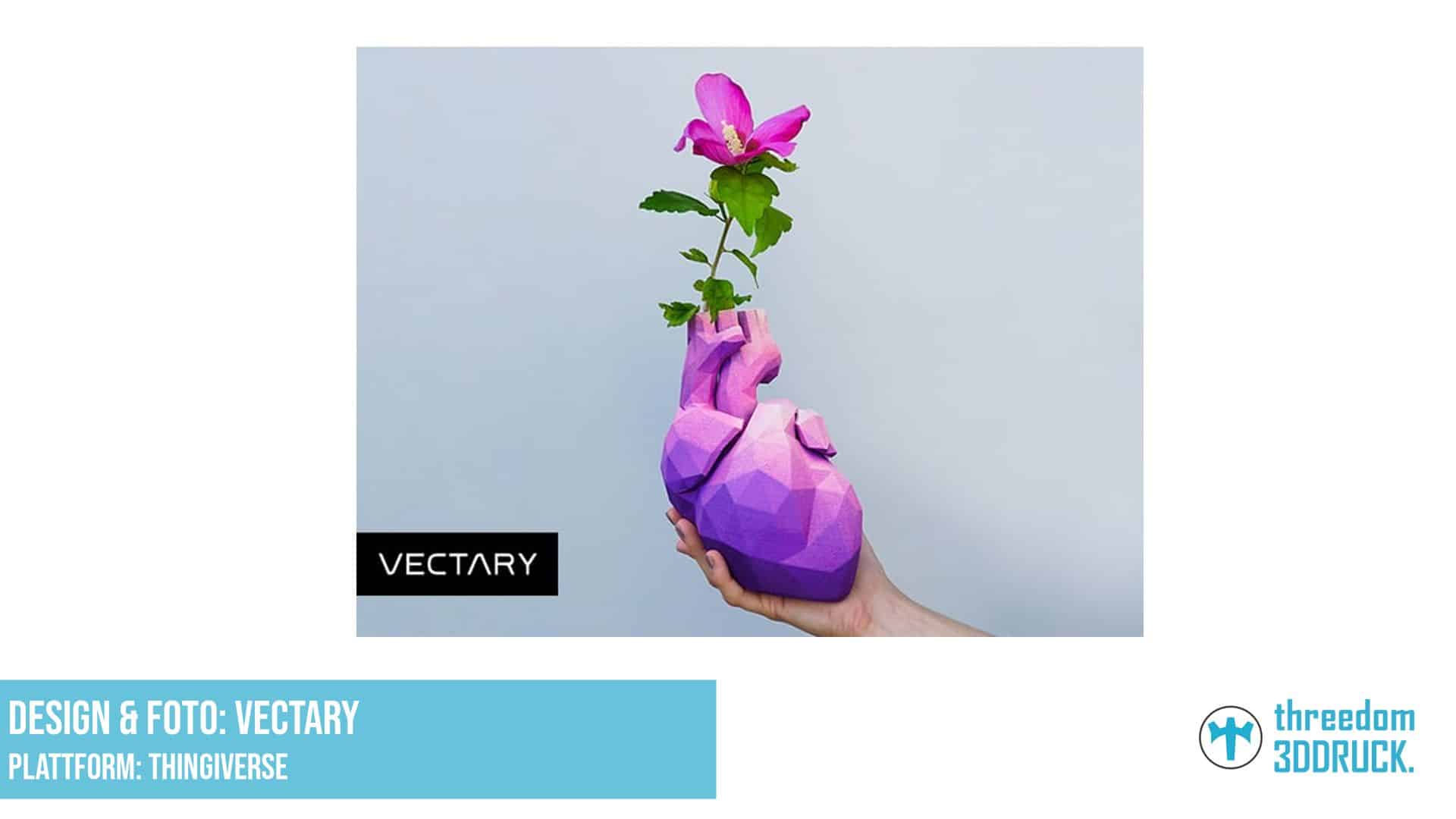 Low-Poly-Herz-Vase