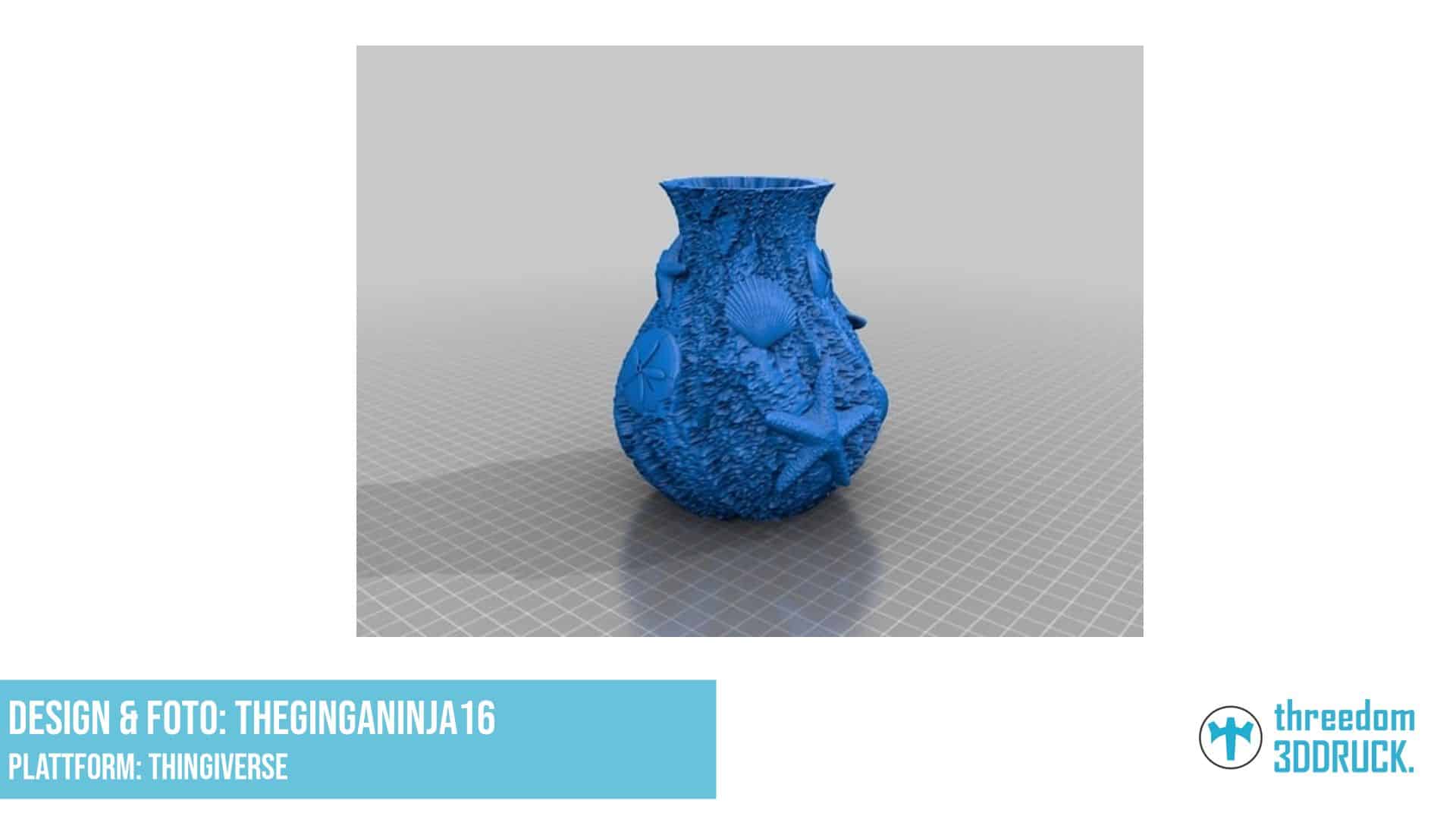 Meeresvase mit Muscheln und Seesternen