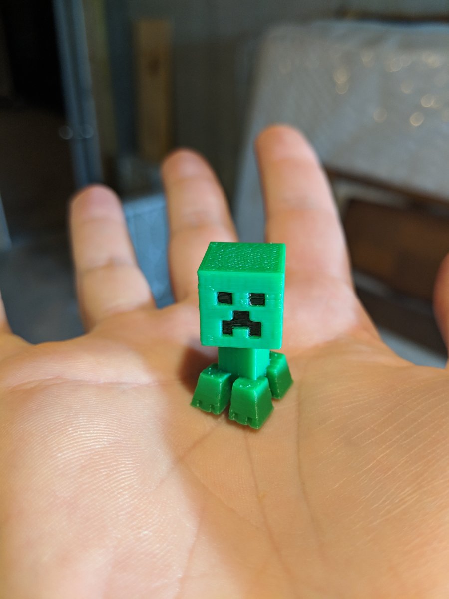 Kleiner Minecraft-Creeper aus dem 3D-Drucker